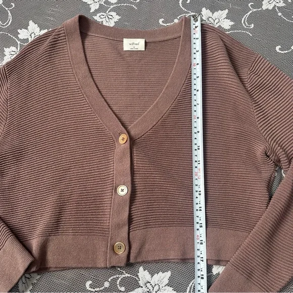 Aritzia Wilfred Light Cropped Cardigan in Dusty Mauve Sz Medium - Picture 6 of 7